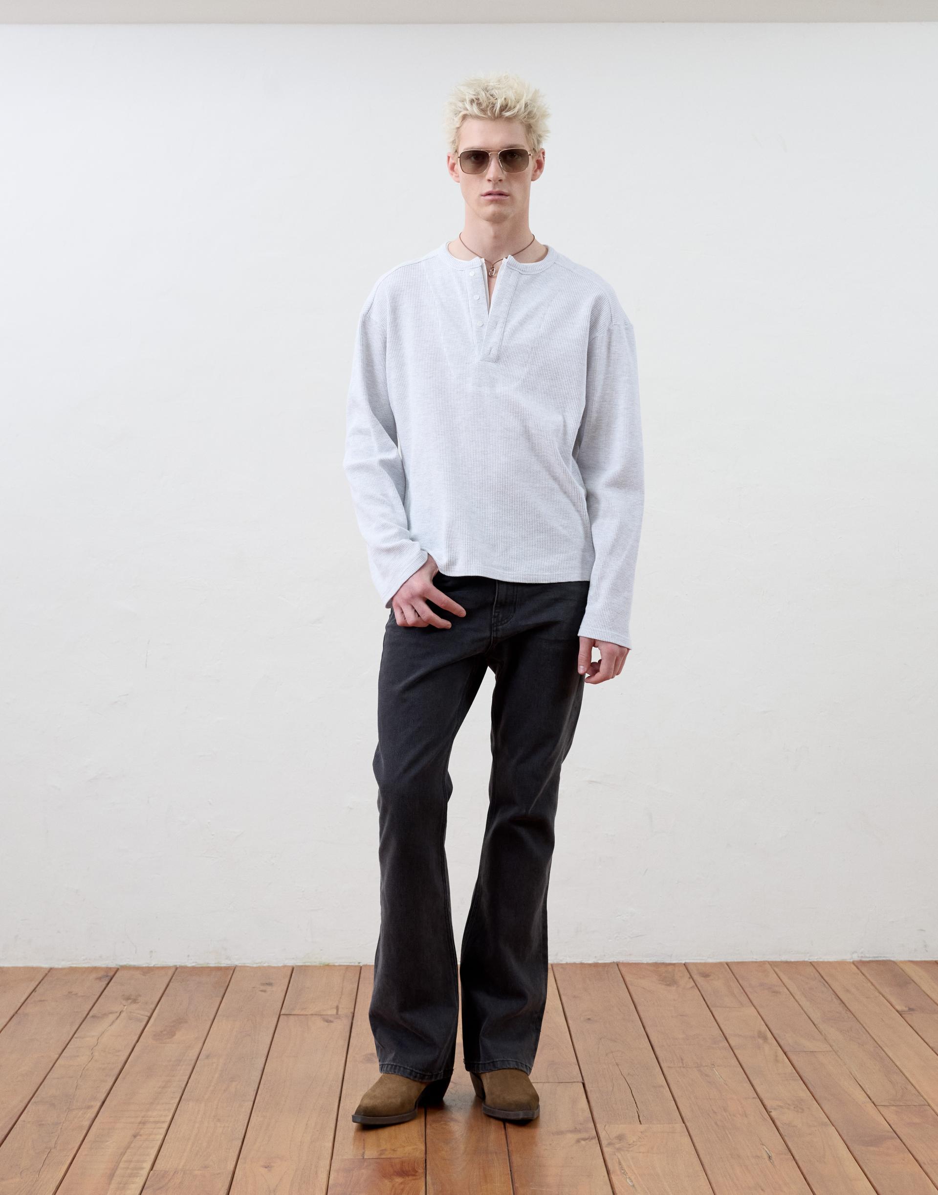 [MOOMYUNG] LAYERED HENLEY NECK LONG SLEEVE (LIGHT GREY)