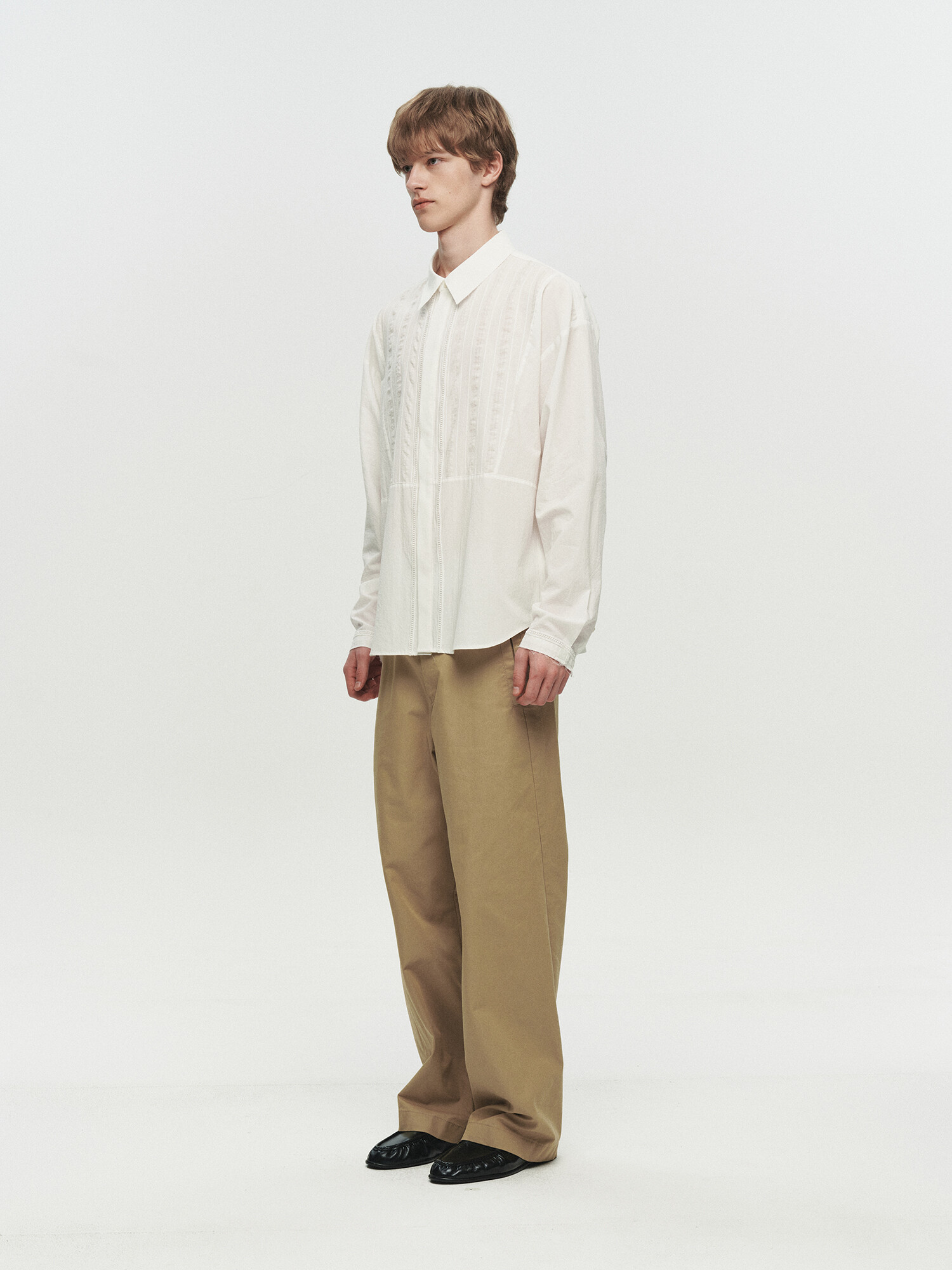 [HEUTE] CURVE LINE WIDE PANTS (BEIGE)