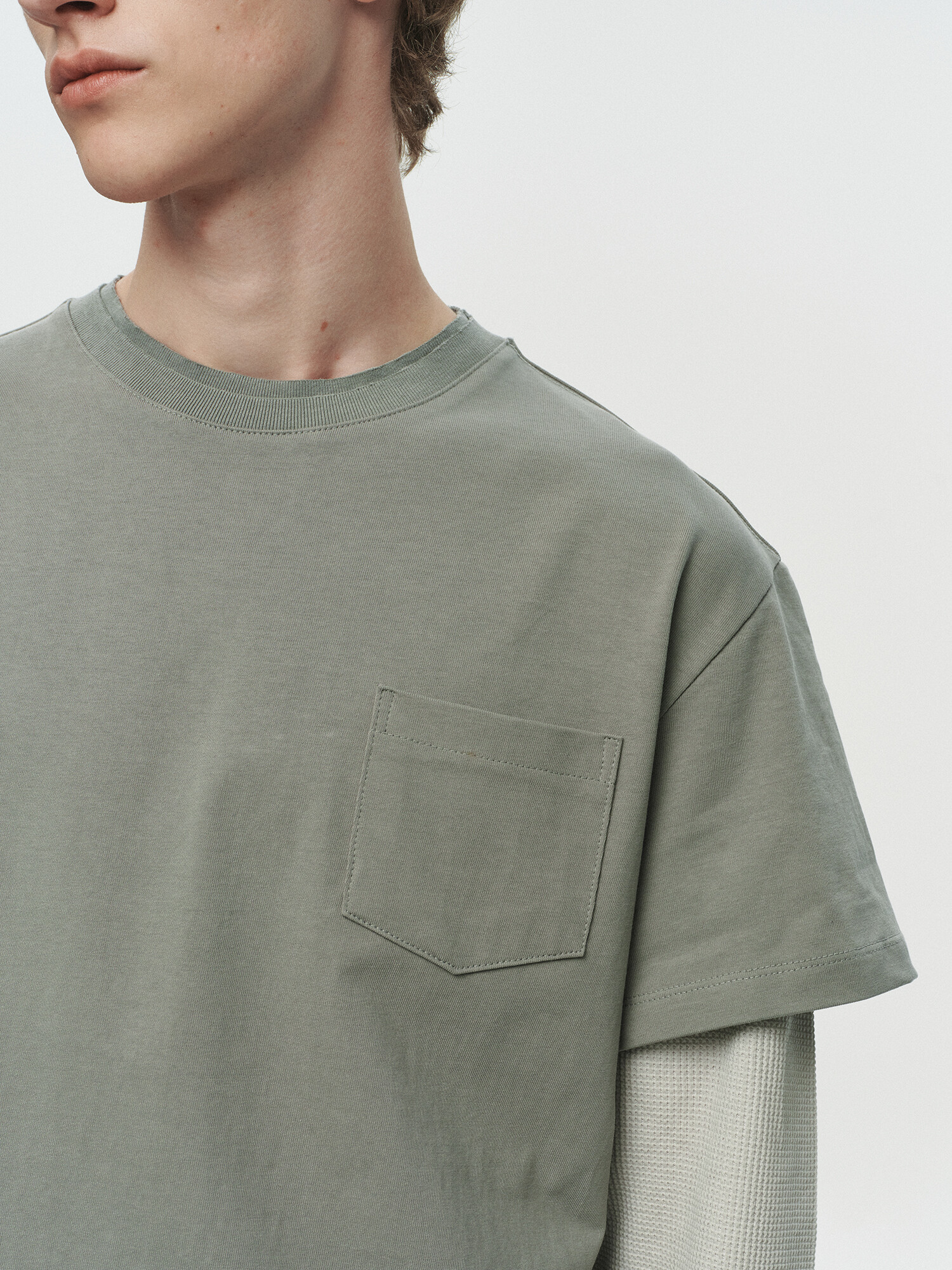 [HEUTE] CORE LAYER WAFFLE TEE (LIGHT KHAKI)