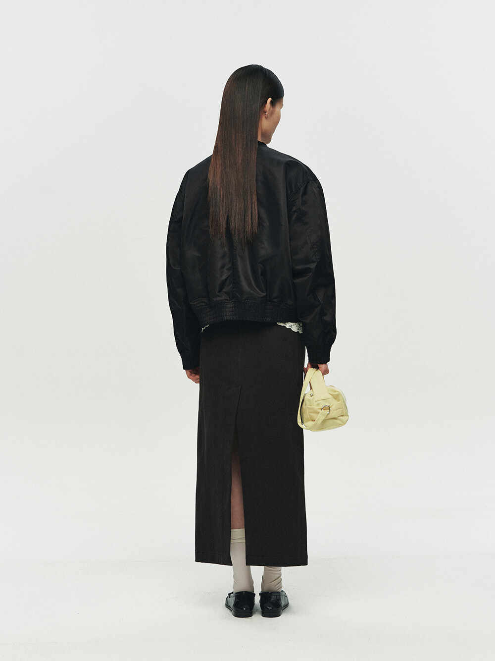 [HEUTE]FRAME COLLARLESS BOMBER JACKET (BLACK)