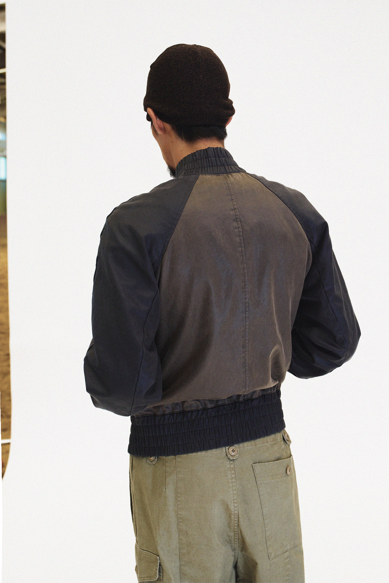 [SURFACE EDITION] CONTRAST ZIP UP JACKET BROWN