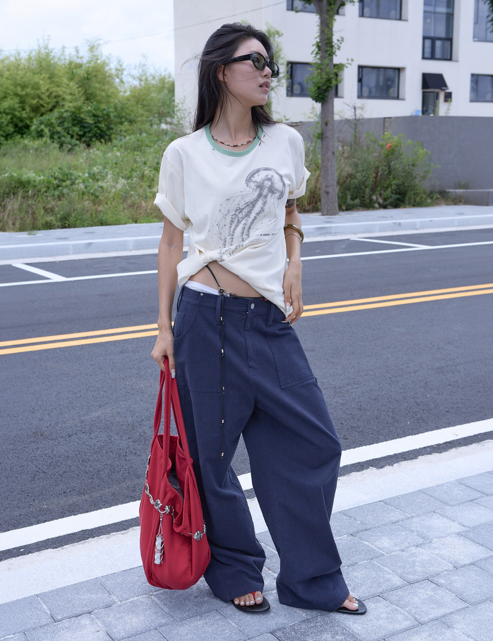 [GEN:RE] Distressed Lumen T-shirt