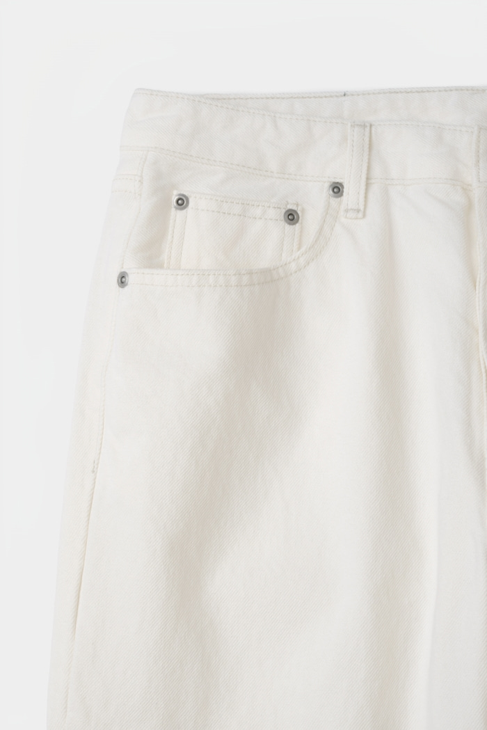[KANGJUNGSEOK] DENIM PANTS TYPE 04 IVORY