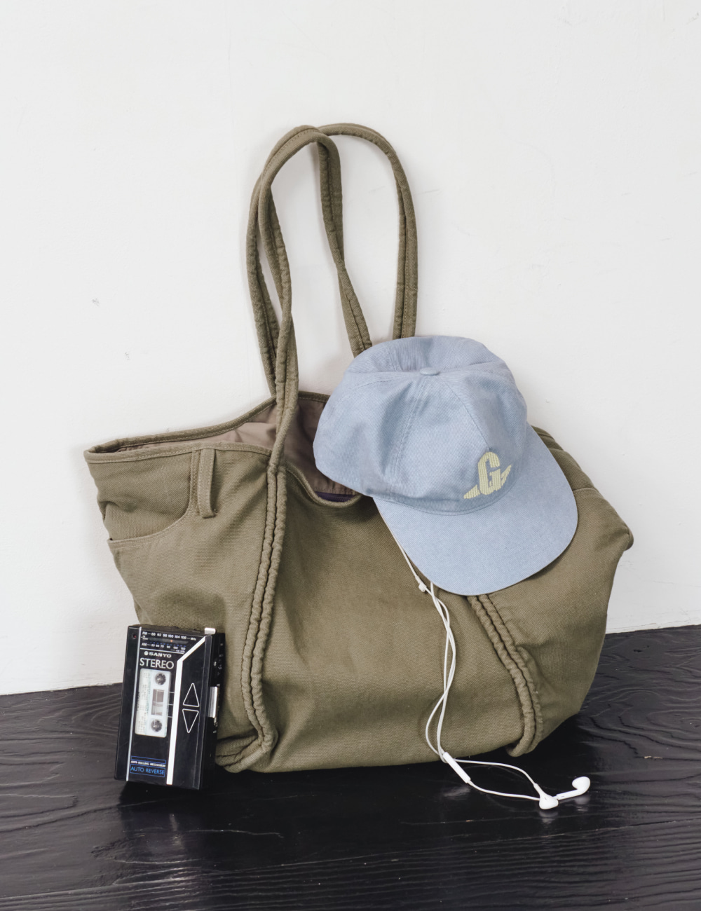 [GEN:RE] Play Homage Washed Ball Cap Sky Blue