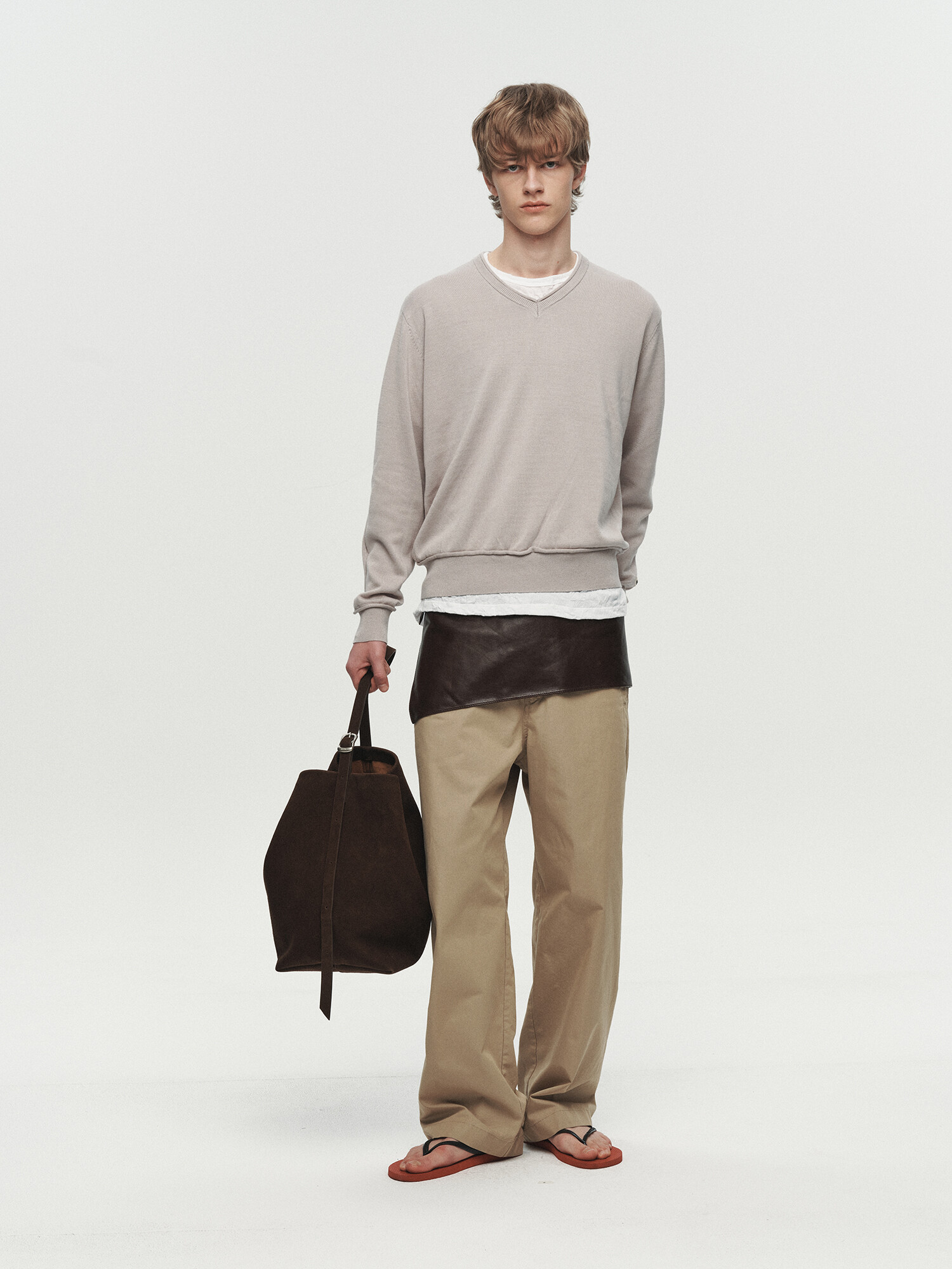 [HEUTE] NIEL COTTON V-NECK KNIT (L/GREY)