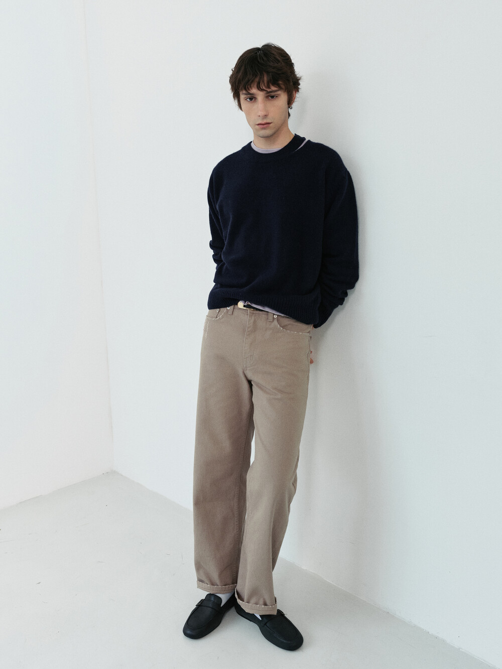 [WINDER] DISTRESSED REGULAR-FIT COTTON PANTS - BEIGE