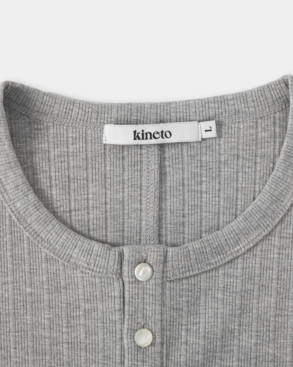 [kineto] Fine Cotton Ribbed Henley Top_Grey