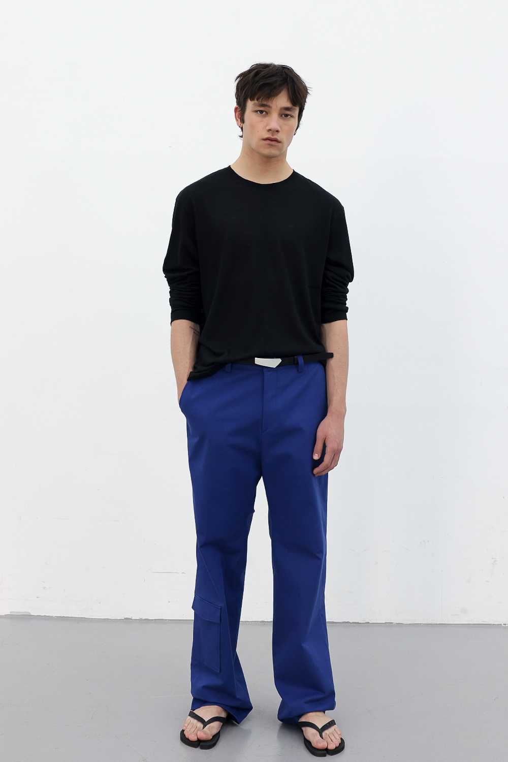 [ANYTIME LOREAK] CAMELLIA LAYERED TEE - KHAKI/BLACK
