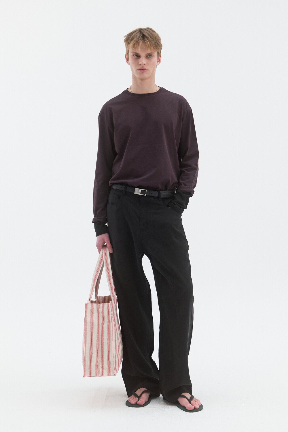 [WINDER] LAYERED SLEEVE JERSEY TOP - DARK PLUM / BLACK
