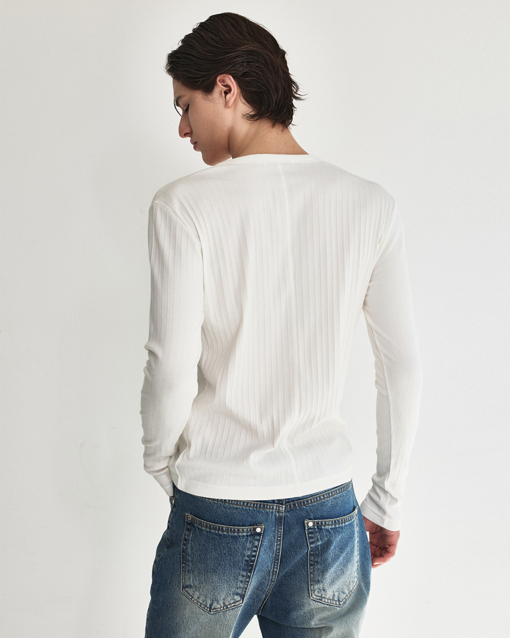 [kineto] Fine Cotton Ribbed Henley Top_White