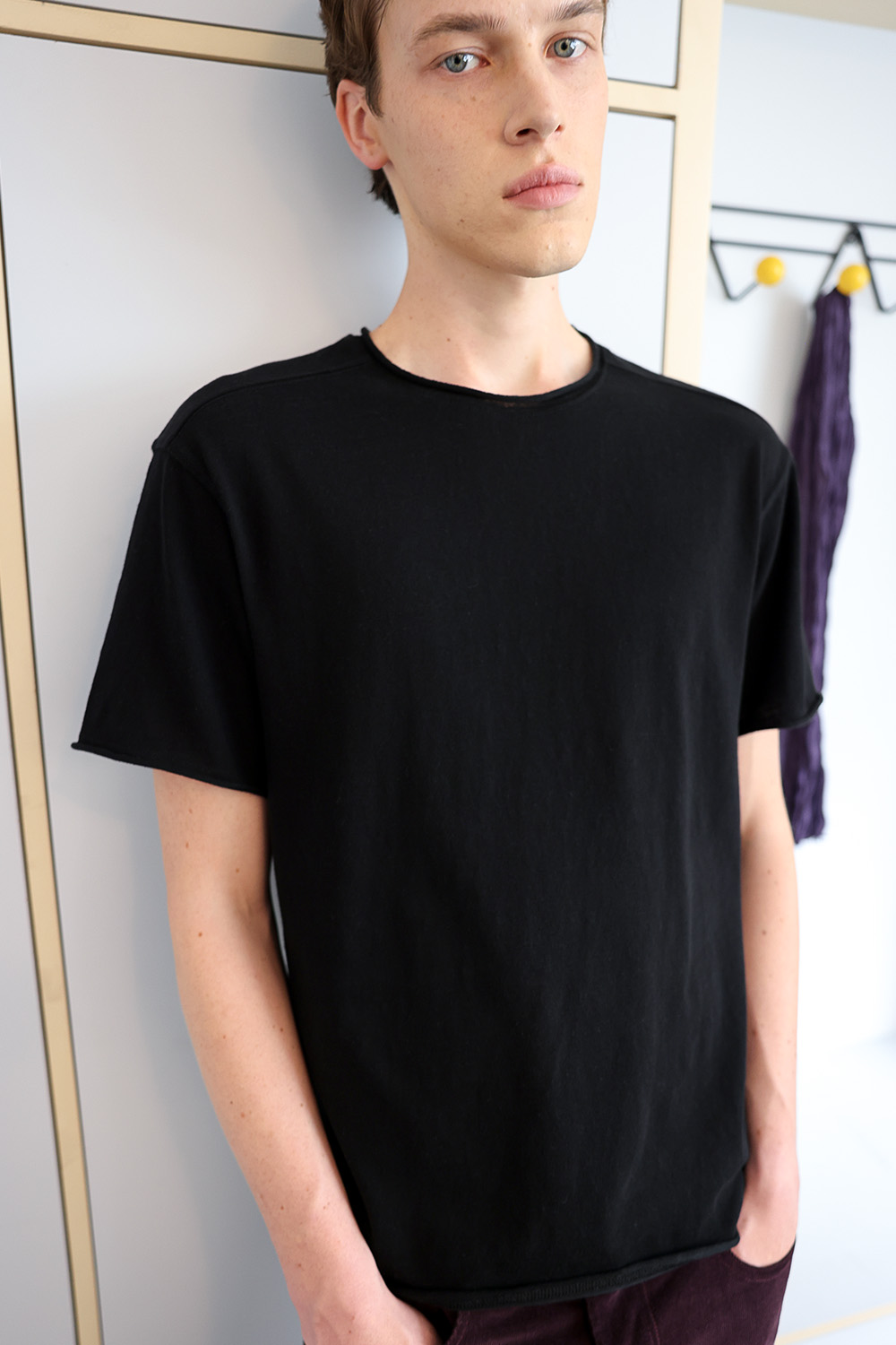 [ANYTIME LOREAK] YUCCA RAW-EDGE HALF KNIT - BLACK