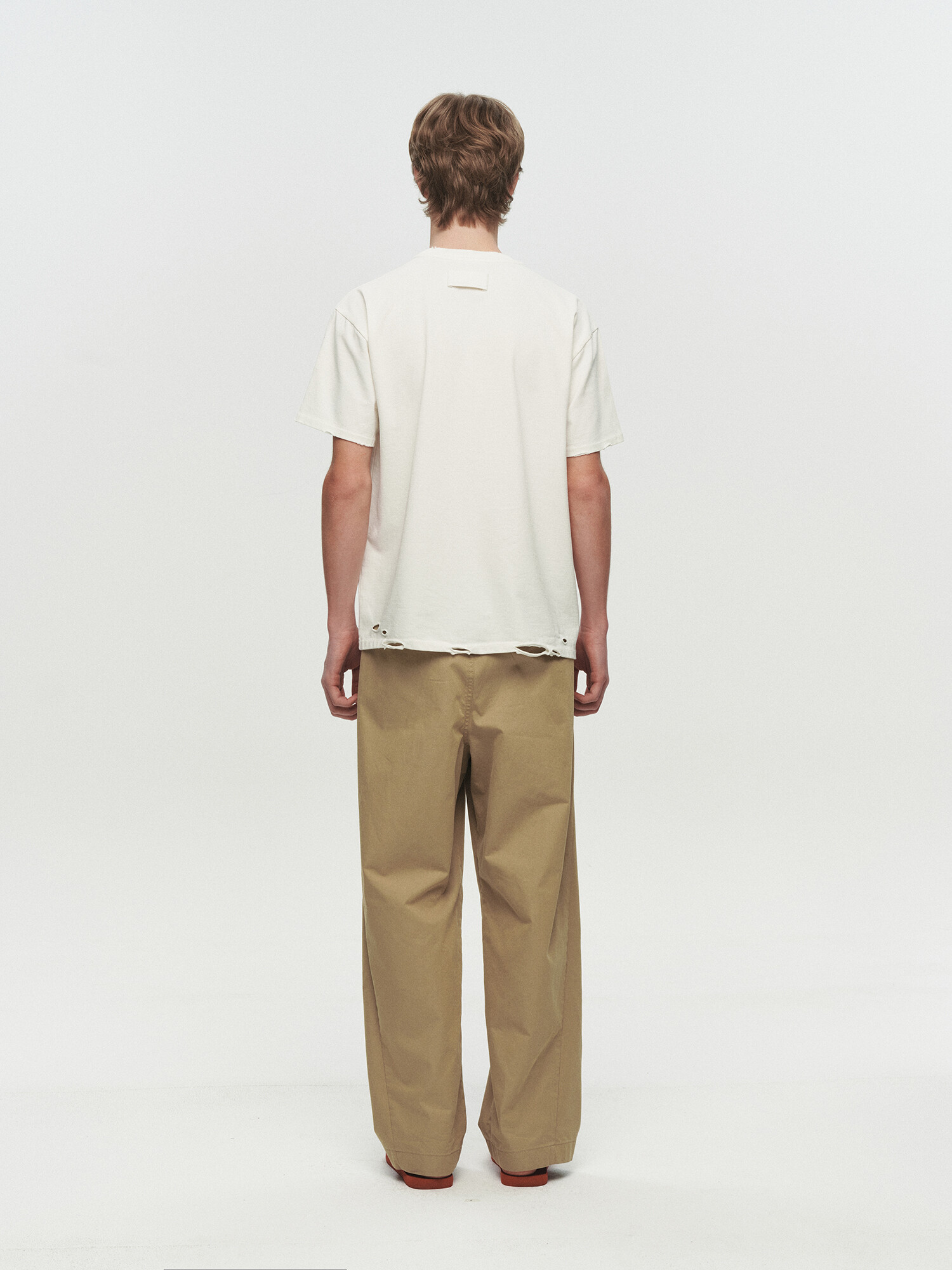 [HEUTE] CURVE LINE WIDE PANTS (BEIGE)