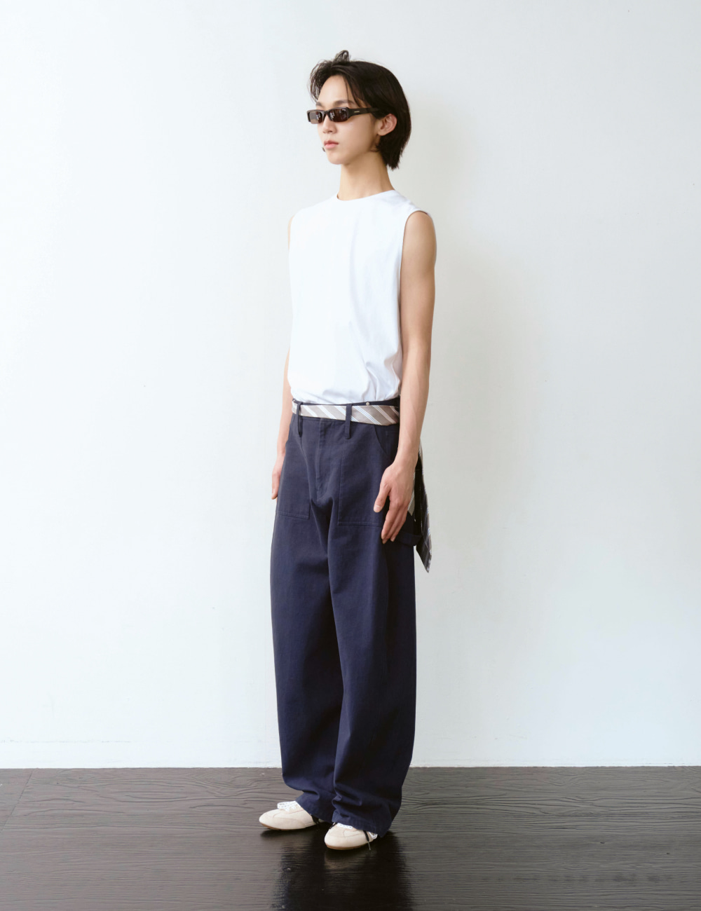 [GEN:RE] Arch Carpenter Chino Pants Navy