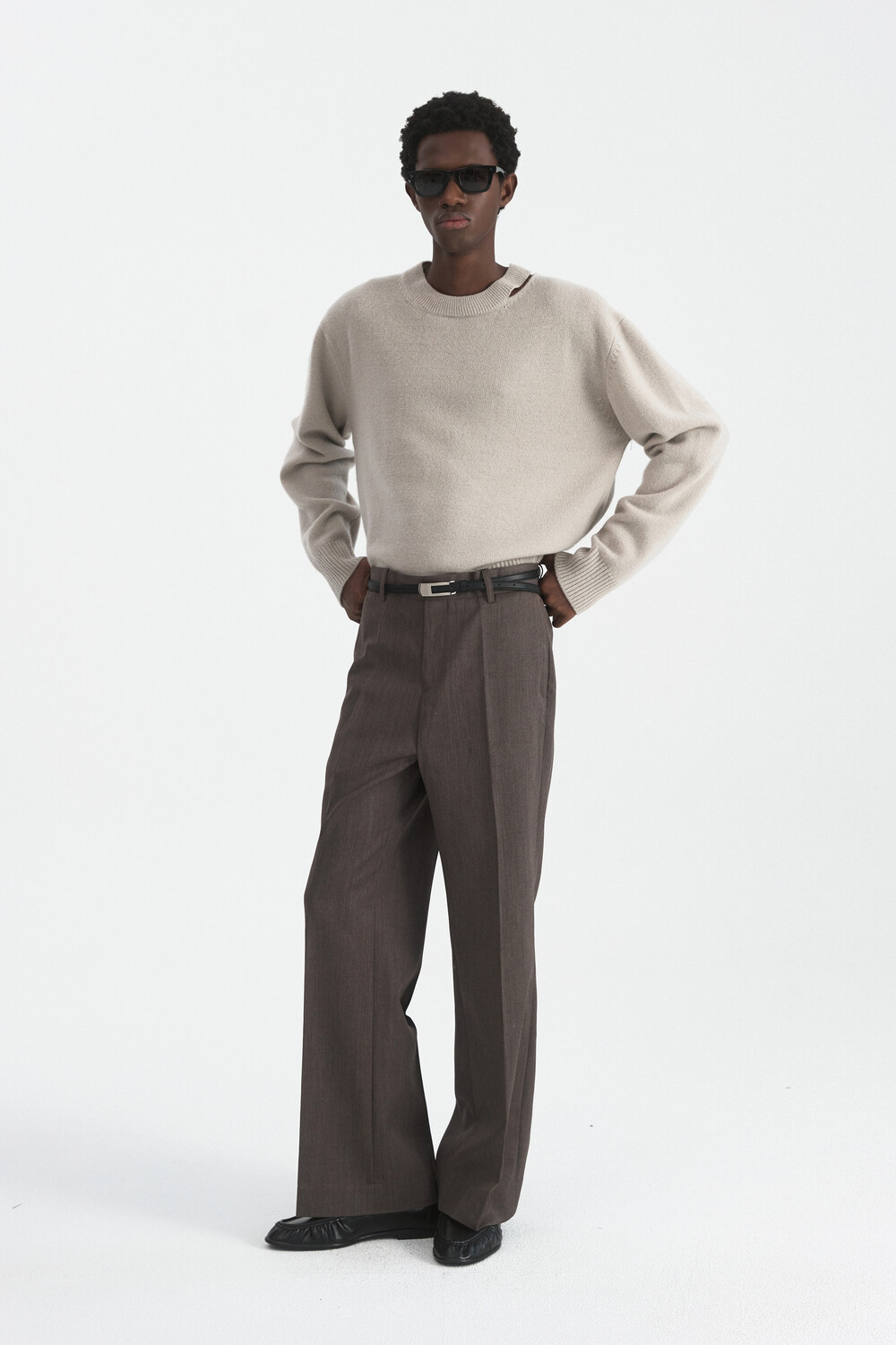 [WINDER] SLIT MERINO WOOL SWEATER - GREY BEIGE