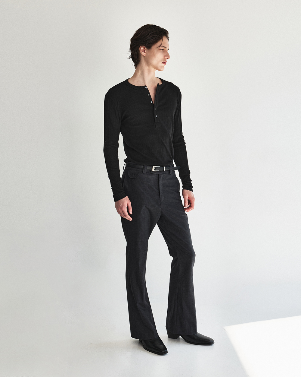 [kineto] Fine Cotton Ribbed Henley Top_Black