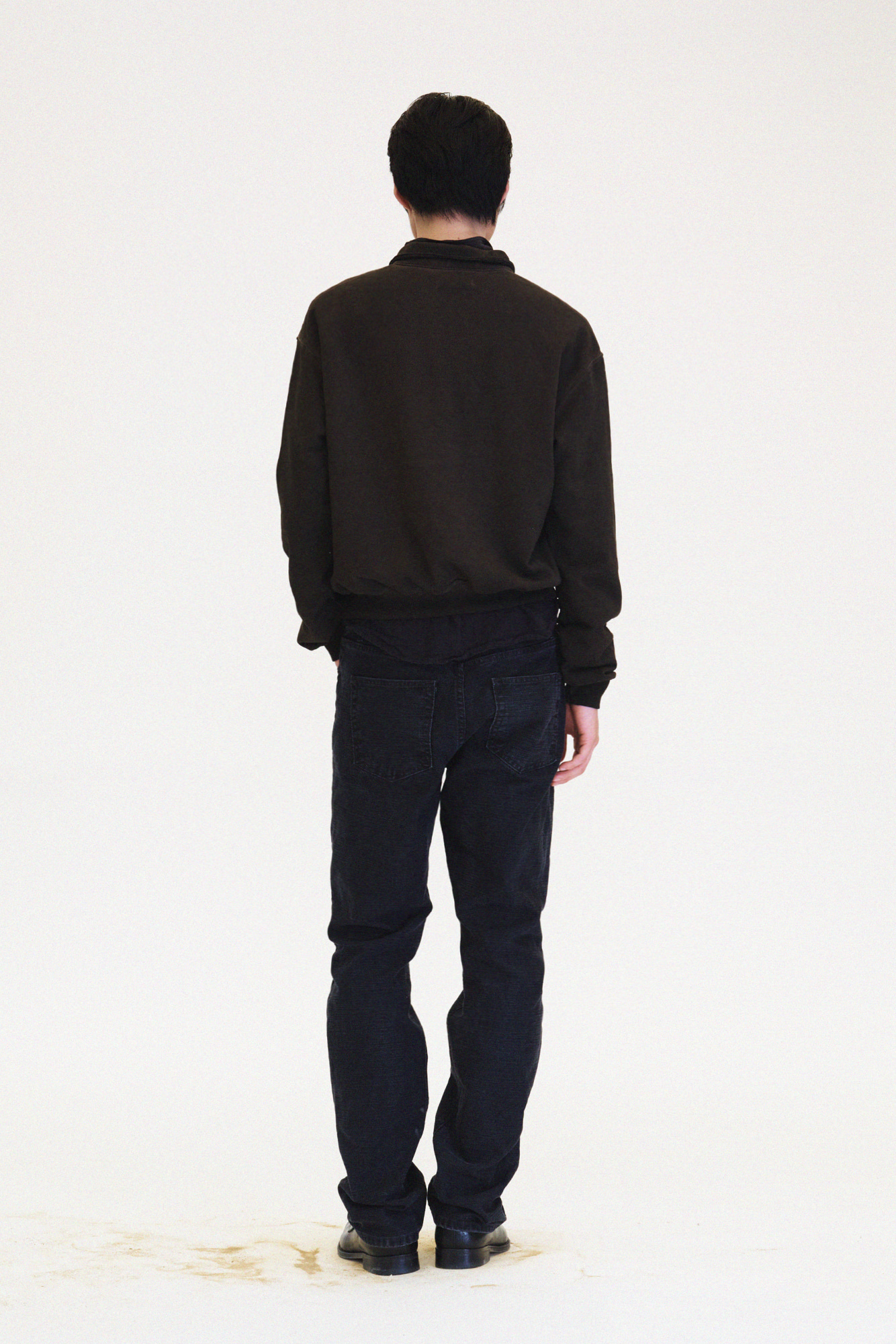 [SURFACE EDITION] OVERDYED HALF ZIP SWEAT CHARCOAL