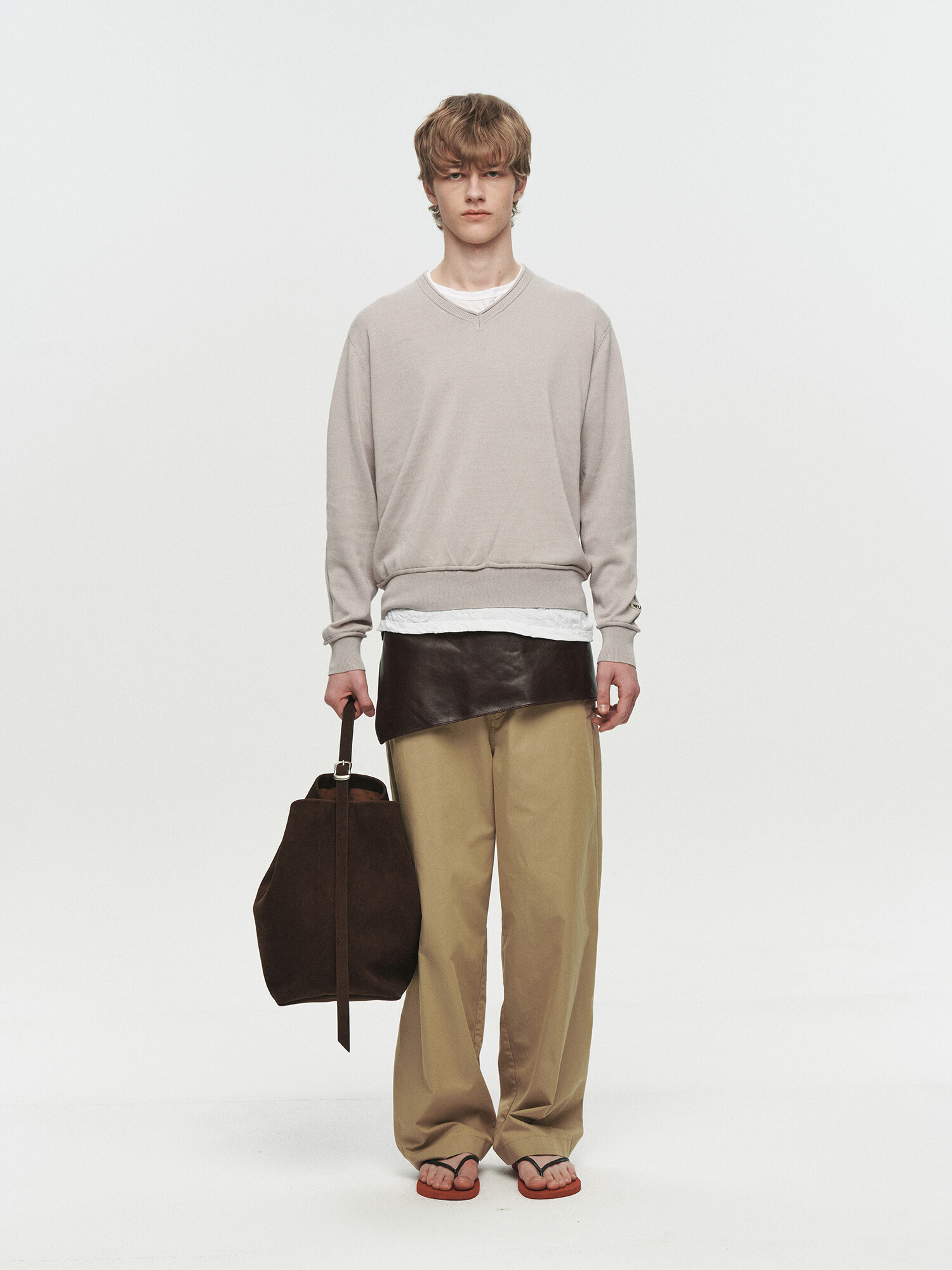 [HEUTE] NIEL COTTON V-NECK KNIT (L/GREY)