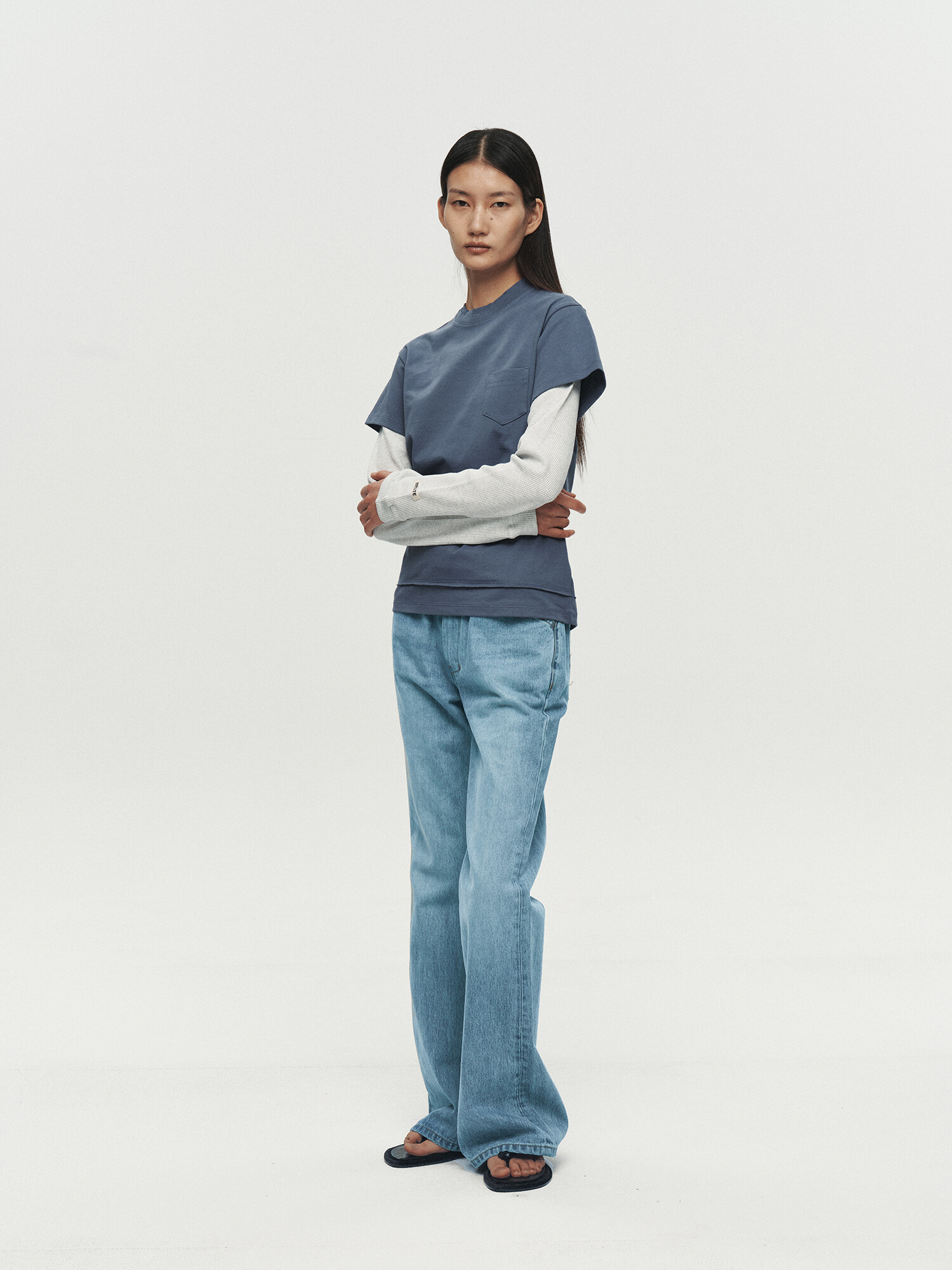 [HEUTE] CORE LAYER WAFFLE TEE (BLUE)