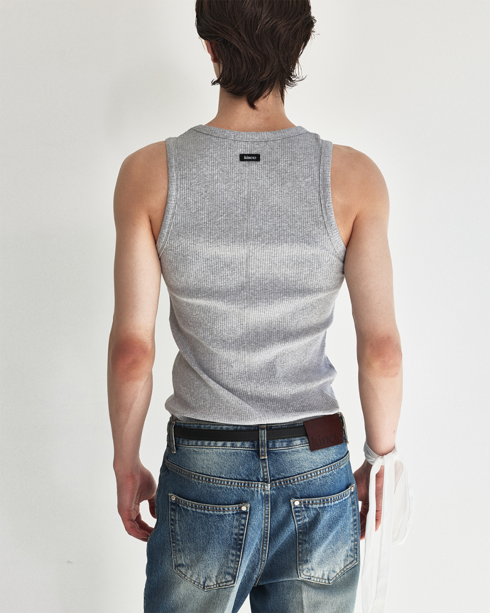 [kineto] Sleek Ribbed Sleeveless Top_Melange Grey