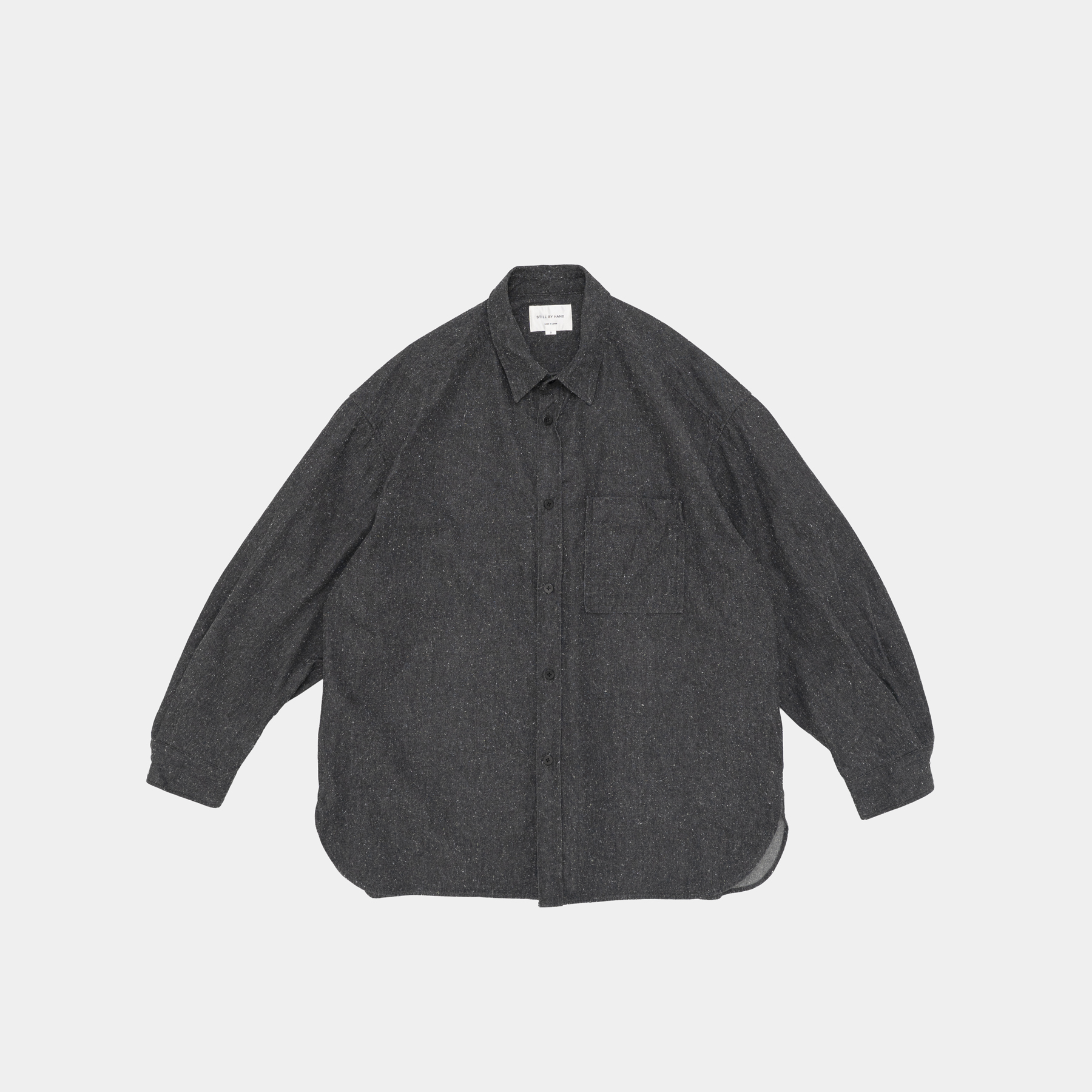 [STILL BY HAND] SH01263OS - Silk nep over shirt CHARCOAL