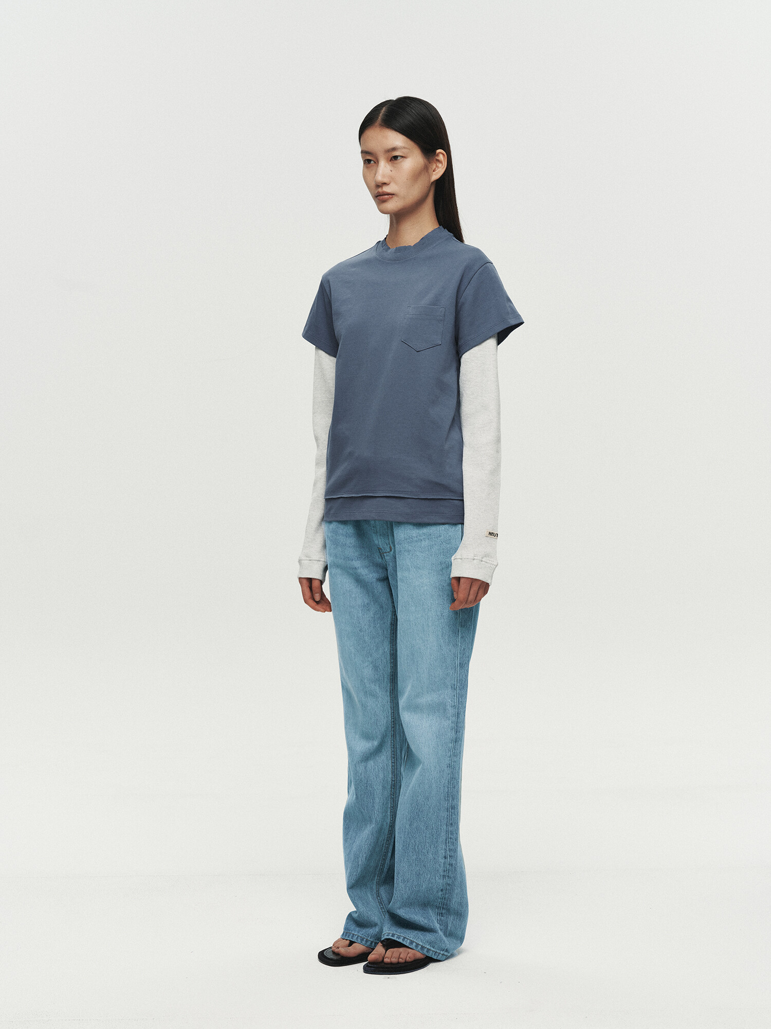 [HEUTE] CORE LAYER WAFFLE TEE (BLUE)