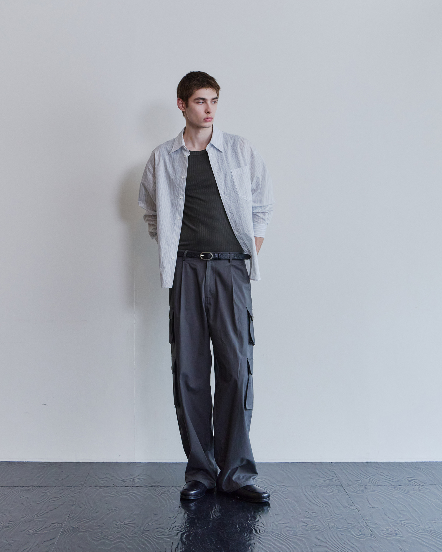 [WAVINESS] Origami Stripe Shirts - White