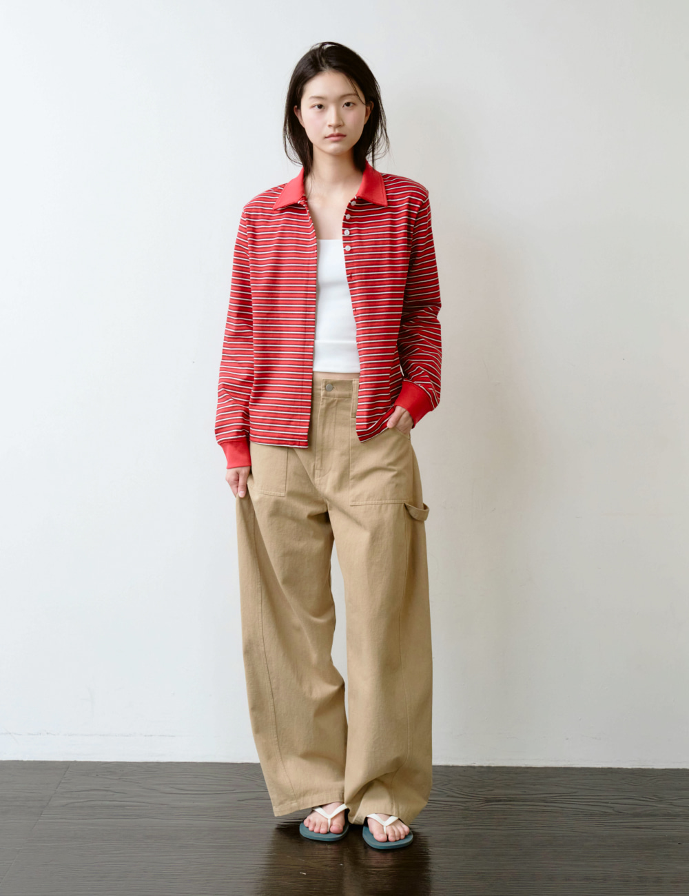 [GEN:RE] Arch Carpenter Chino Pants Beige
