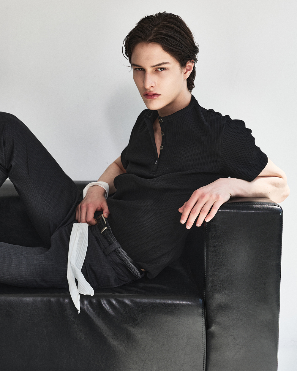 [kineto] Wale Cotton Henley Neck Top_Black