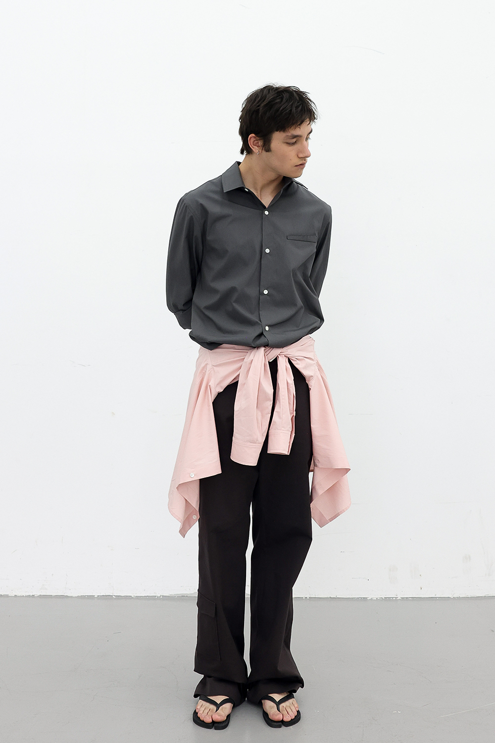 [ANYTIME LOREAK] FREESIA BLOOM SHIRT - CHARCOAL