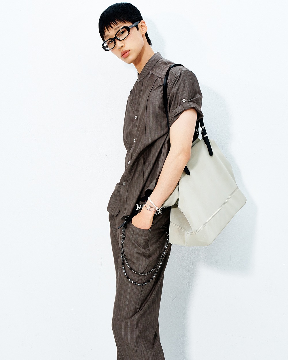 [HALEINE] PINTUCK STRUCTURED STAND COLLAR SHIRT TAUPE (XT235)