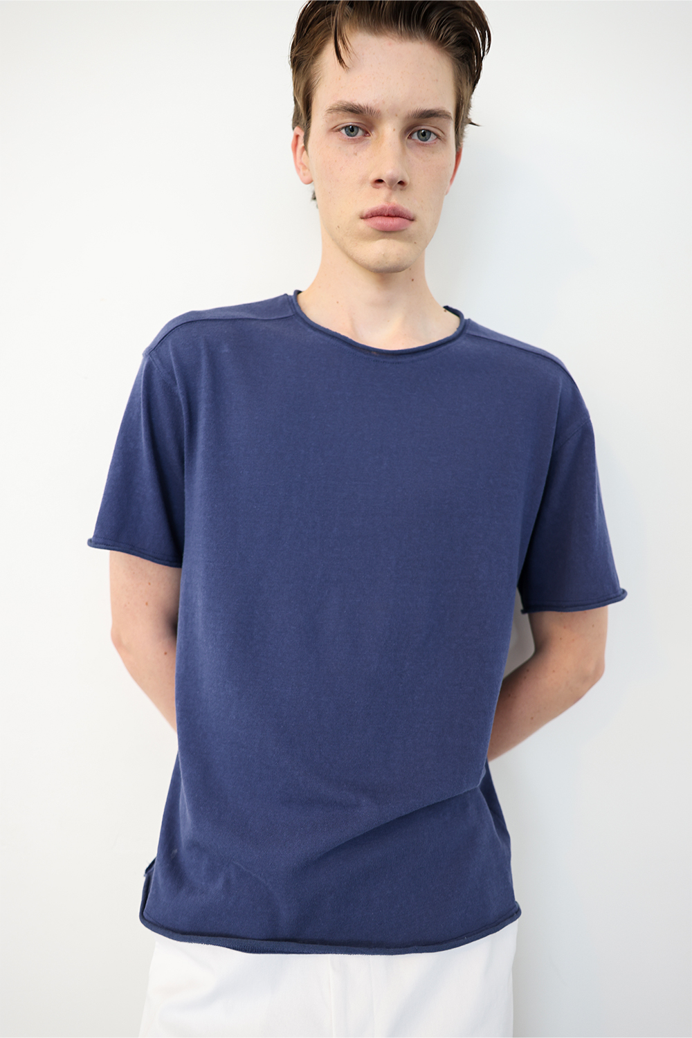 [ANYTIME LOREAK] YUCCA RAW-EDGE HALF KNIT -BLUE