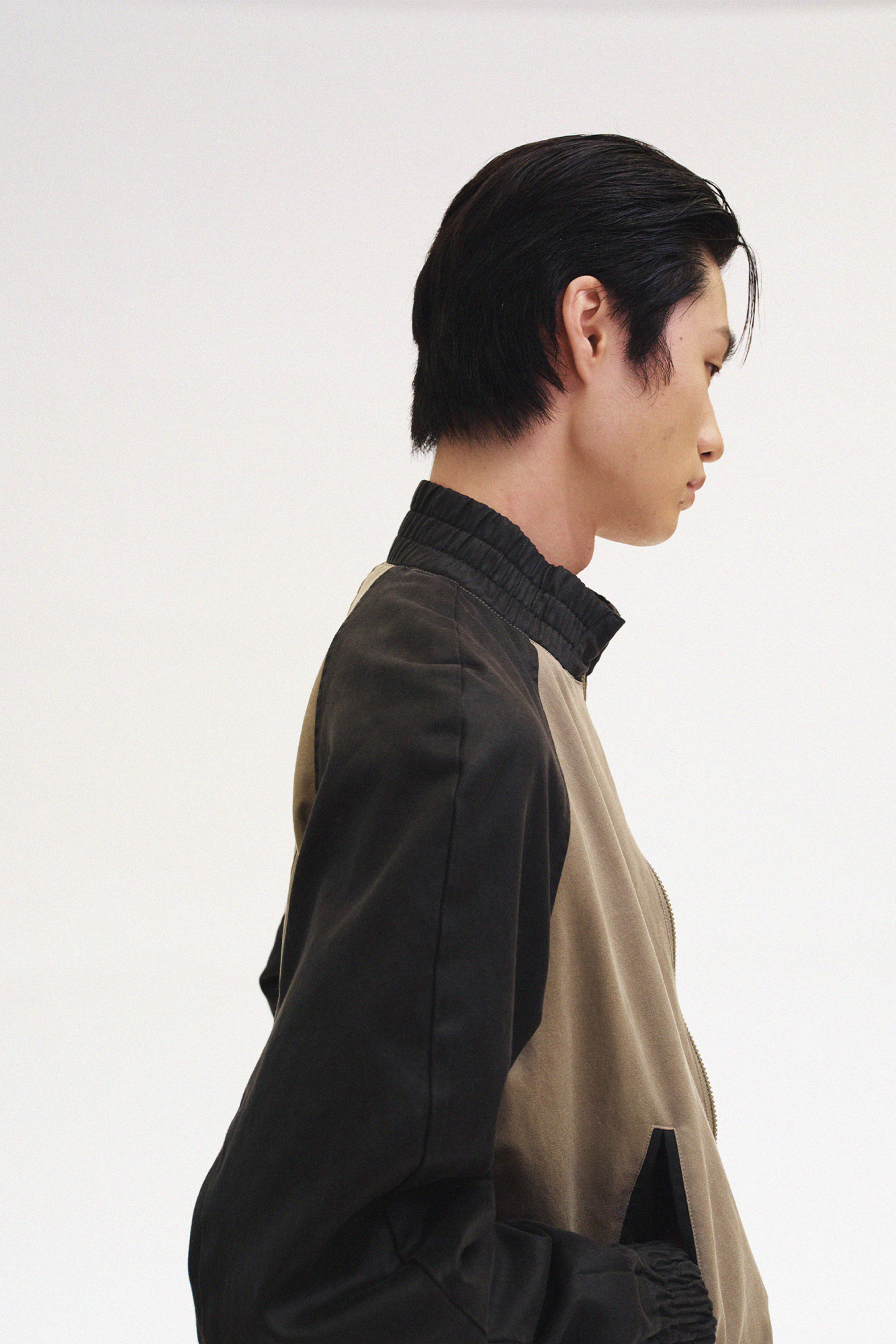 [SURFACE EDITION] CONTRAST ZIP UP JACKET BEIGE
