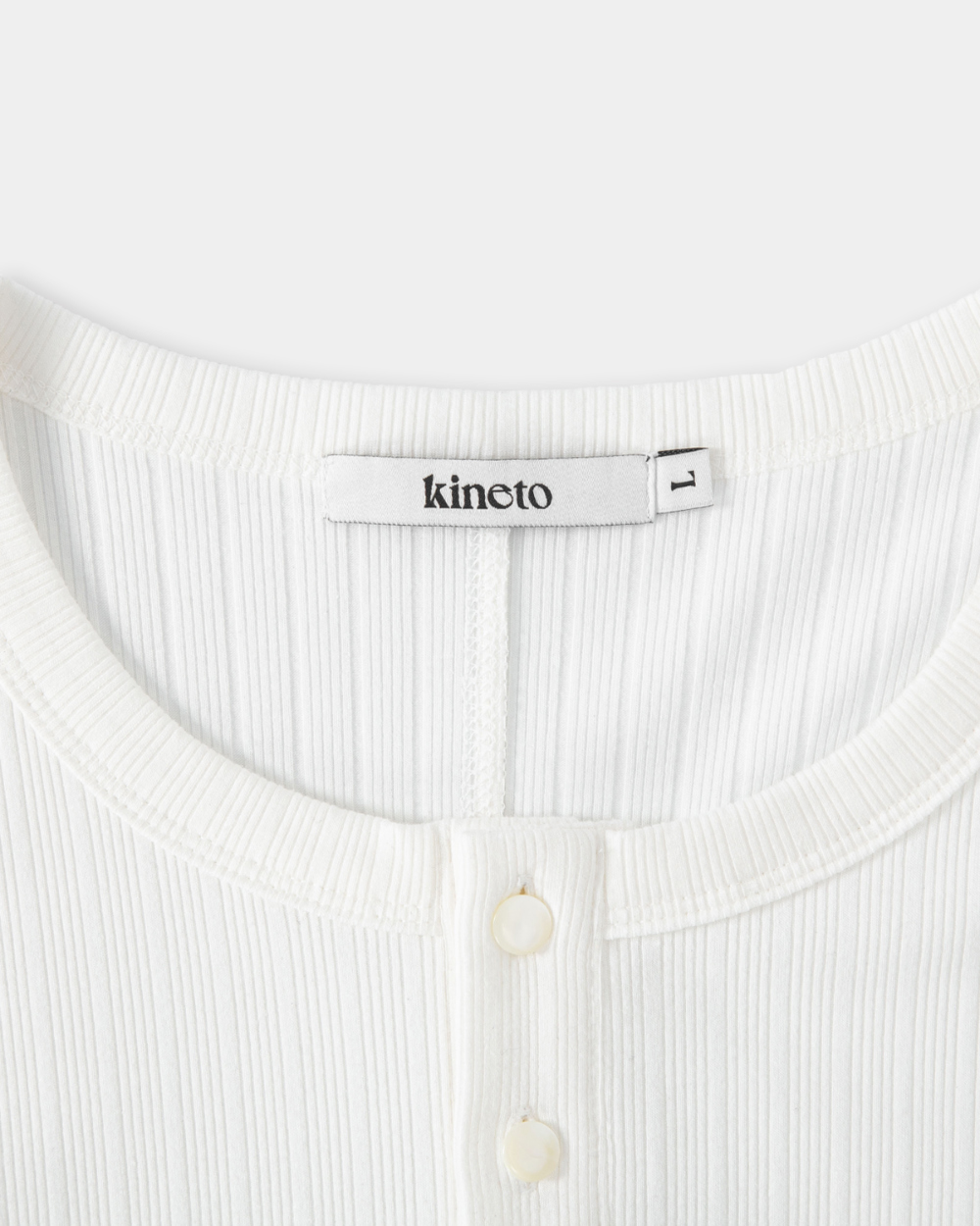 [kineto] Fine Cotton Ribbed Henley Top_White