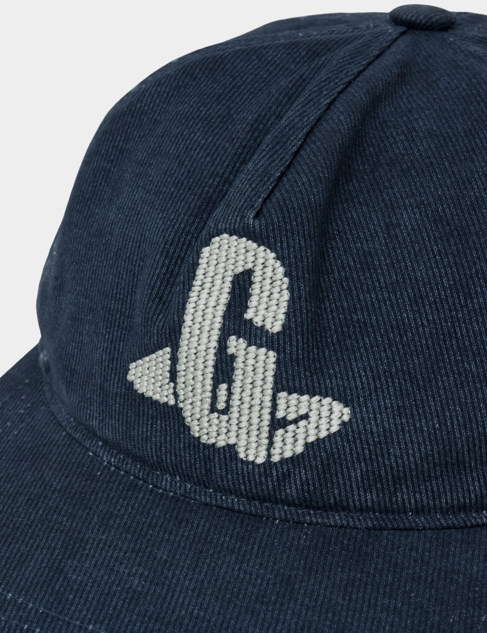 [GEN:RE] Play Homage Washed Ball Cap Navy