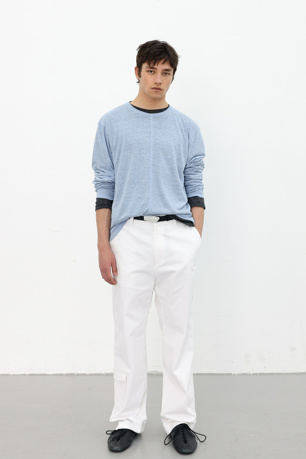 [ANYTIME LOREAK] CAMELLIA LAYERED TEE - SKY BLUE/CHARCOAL
