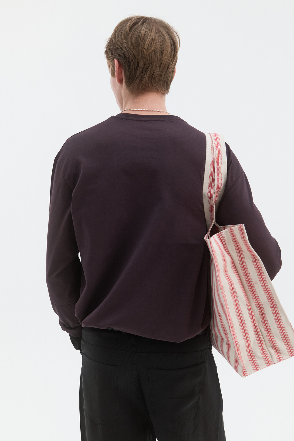 [WINDER] LAYERED SLEEVE JERSEY TOP - DARK PLUM / BLACK