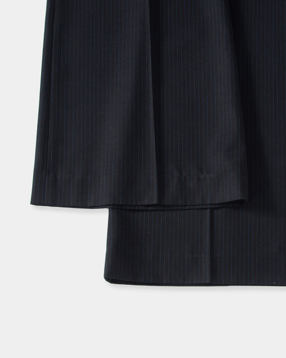 [kineto] Lustre Relaxed Wool Flare Pants_Stripe Black