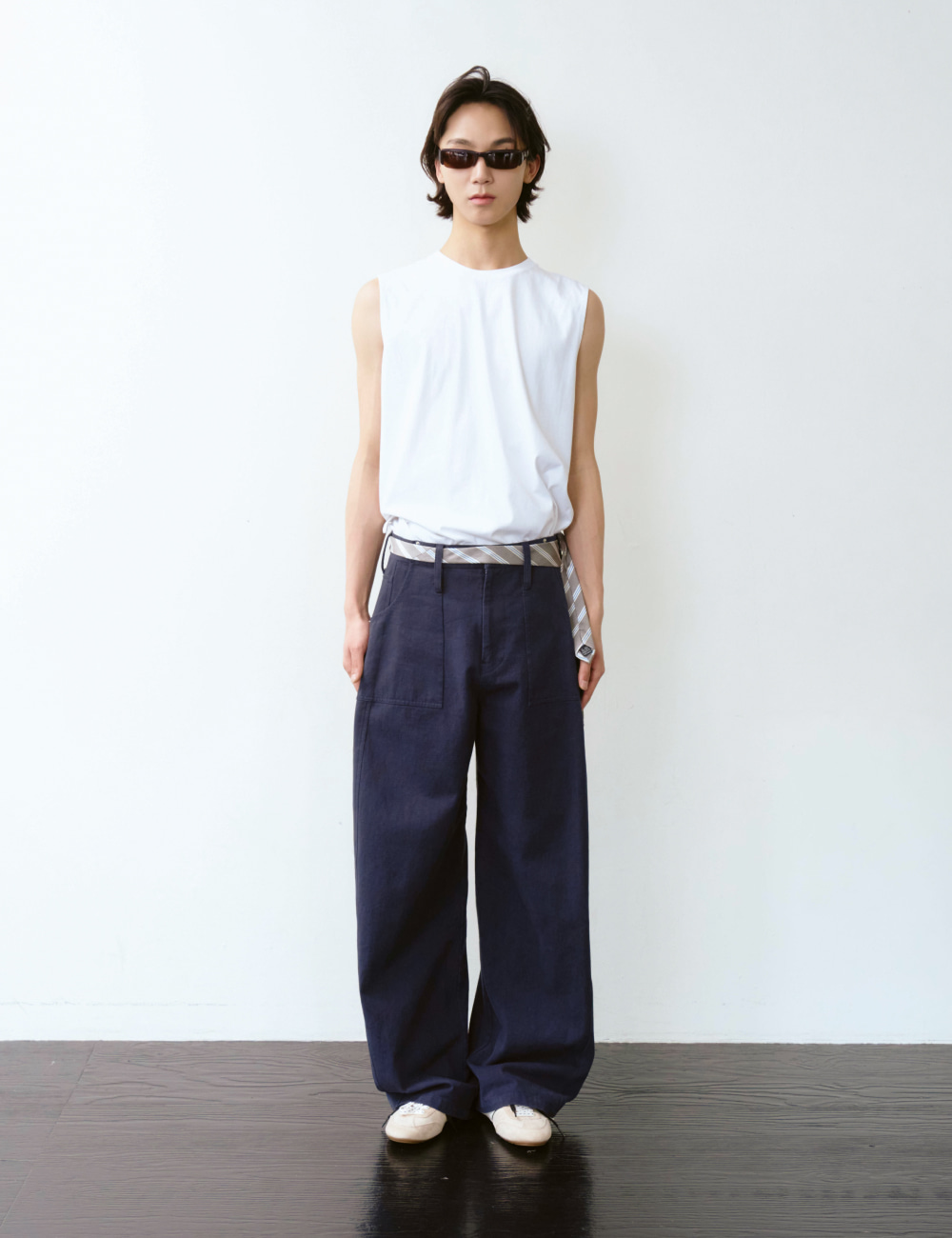 [GEN:RE] Arch Carpenter Chino Pants Navy