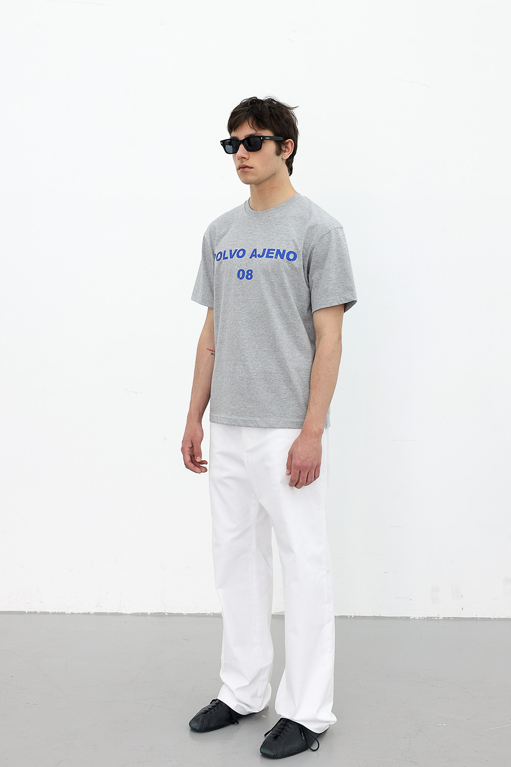 [ANYTIME LOREAK] PRIMROSE HALF TEE - GRAY