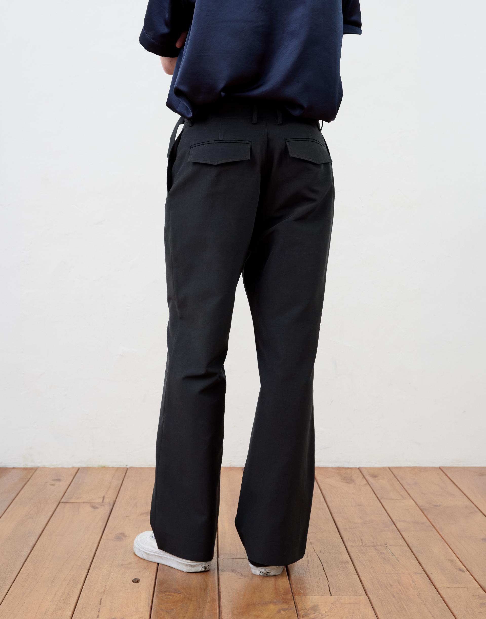 [MOOMYUNG] BOYISH TAILORED TROUSERS (BLACK)