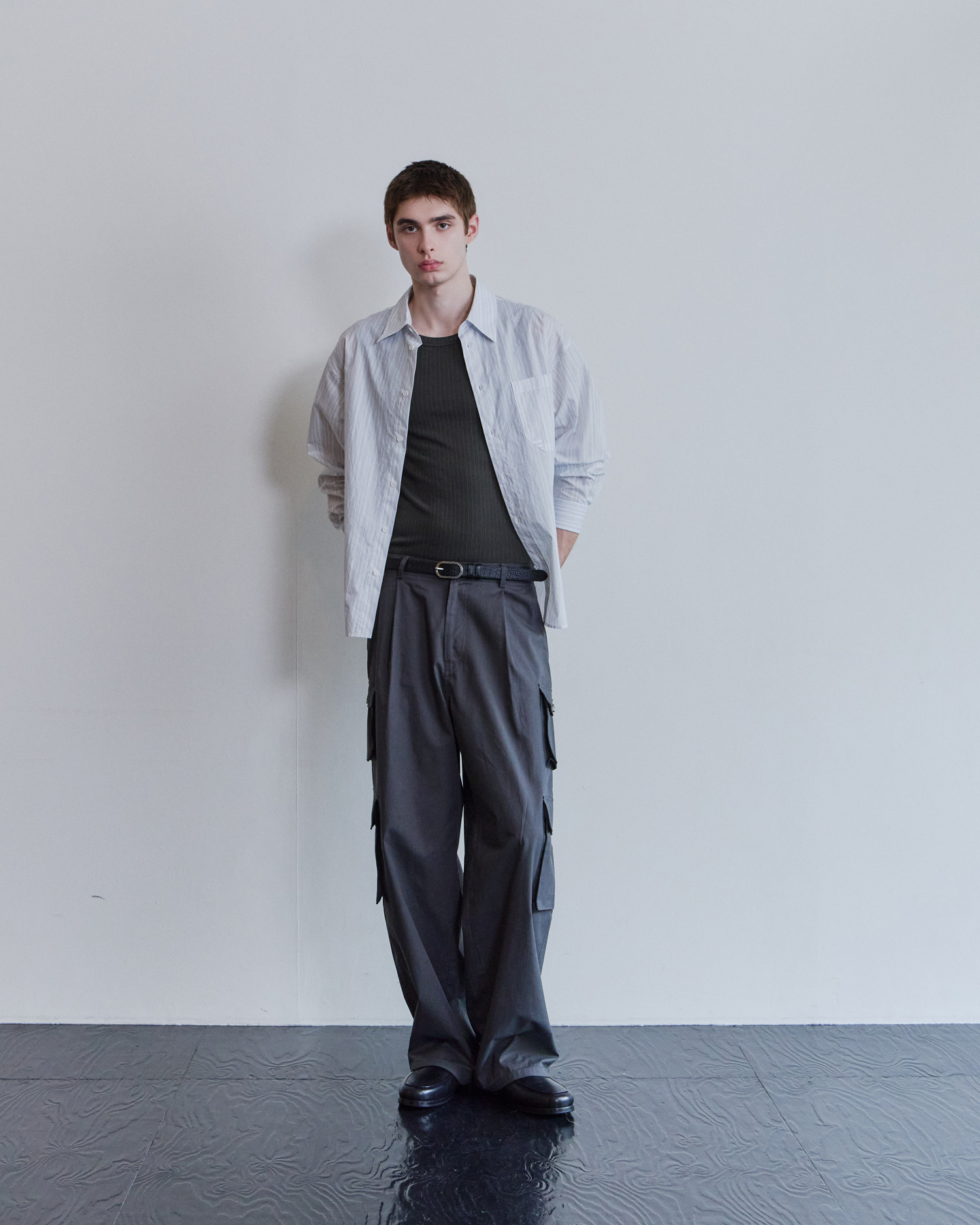 [WAVINESS] Origami Stripe Shirts - White