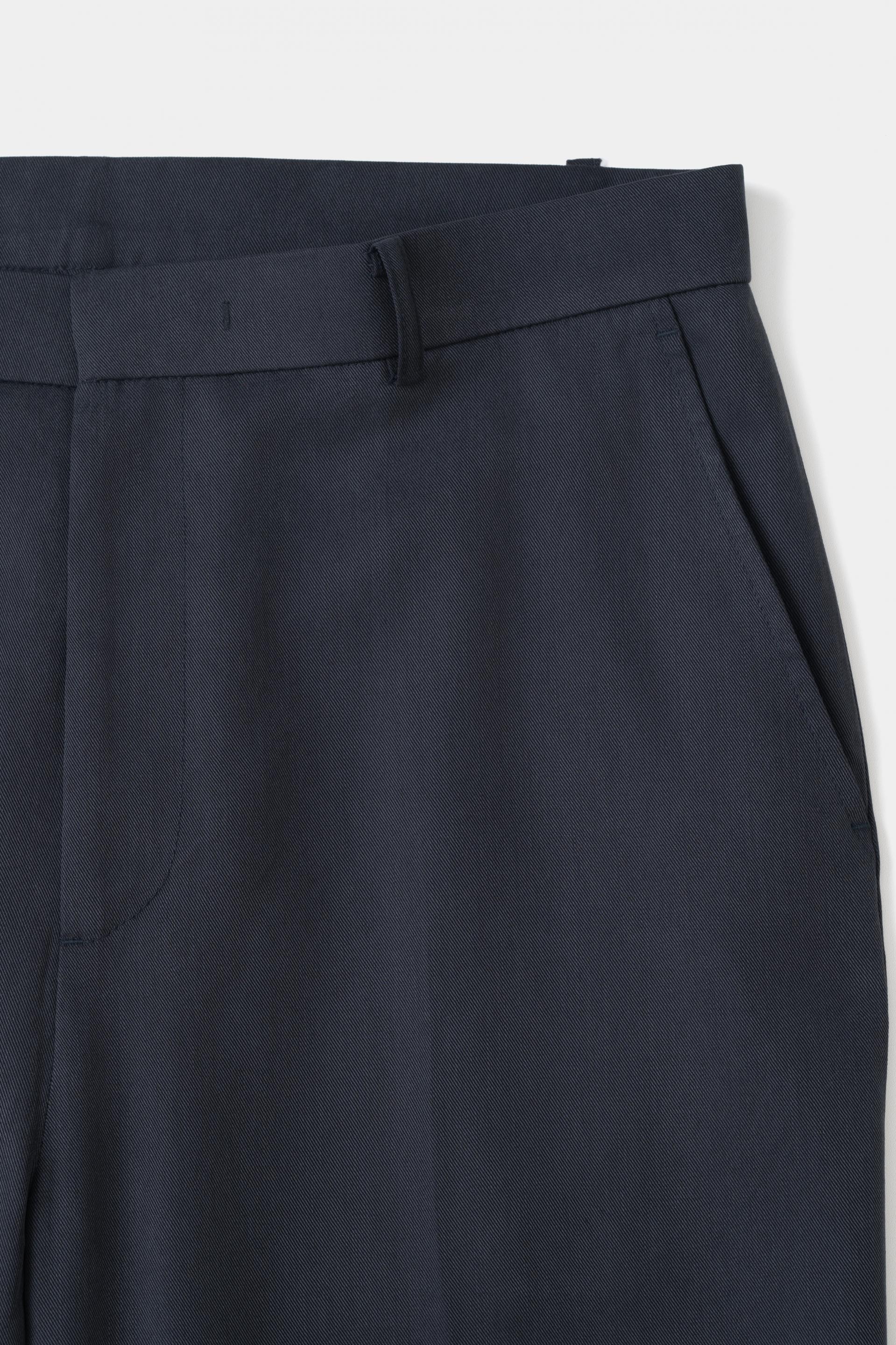 [KANGJUNGSEOK] HIRA SLACKS,Navy