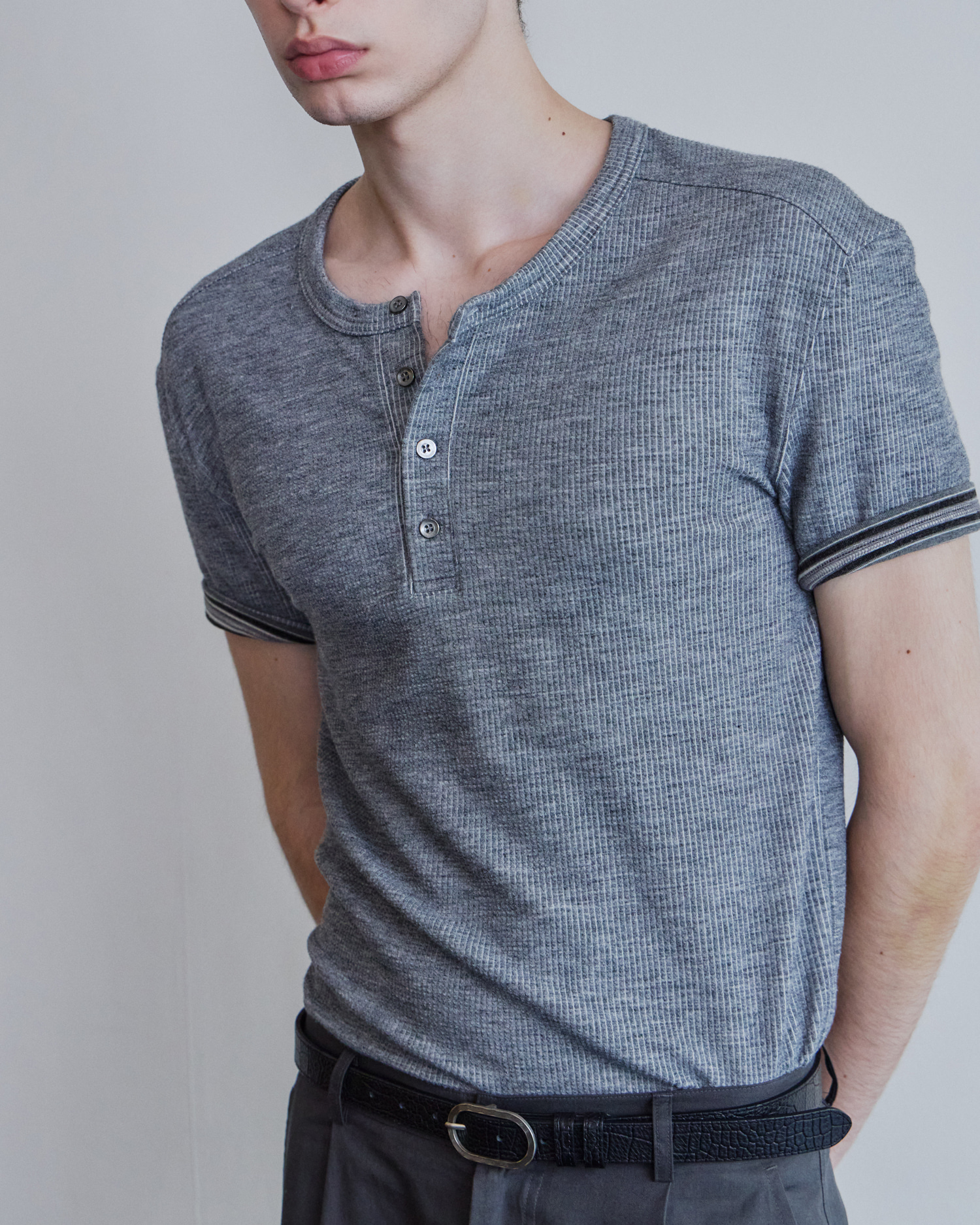 [WAVINESS] Ribbed Layered Henley-Neck T-shirts - Light Grey
