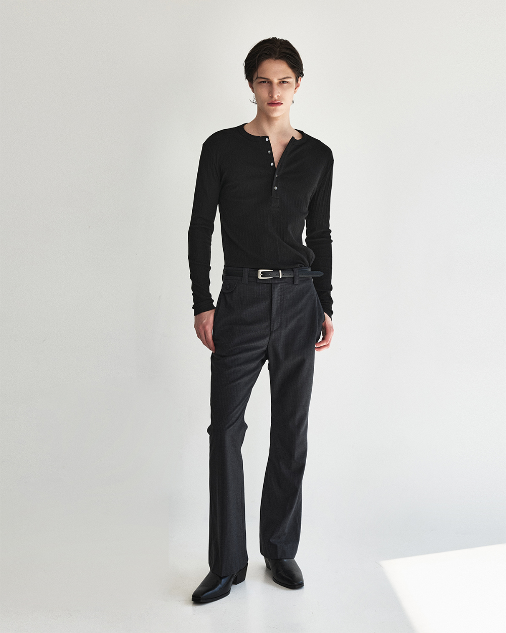 [kineto] Fine Cotton Ribbed Henley Top_Black