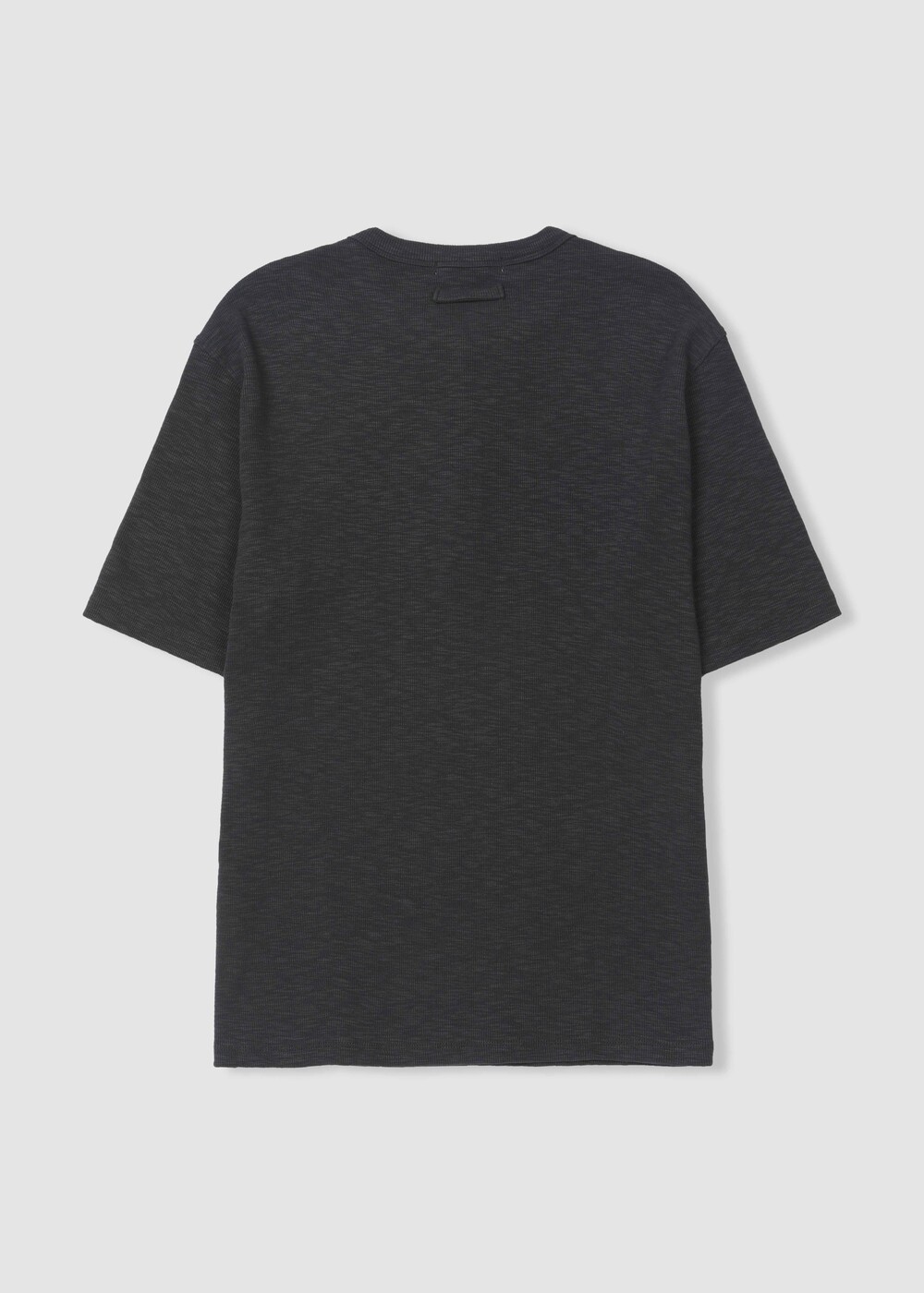 [WINDER x 103 MONSIEUR EXCLUSIVE]] SNAP HENLEY NECK SHORT TOP - CHAROCAL [103 MONSIEUR EXCLUSIVE]