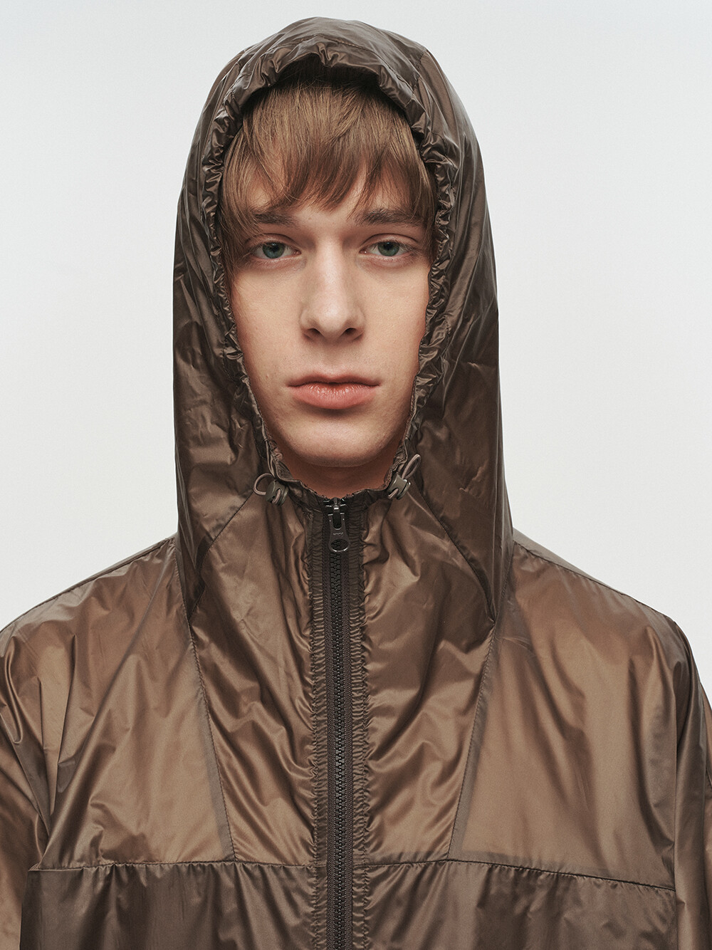 [HEUTE] KADE SHEER HOODED JACKET (BROWN)