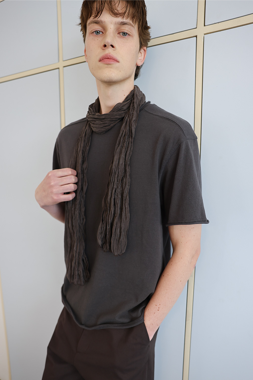 [ANYTIME LOREAK] AGAVE WRINKLE SCARF - BROWN