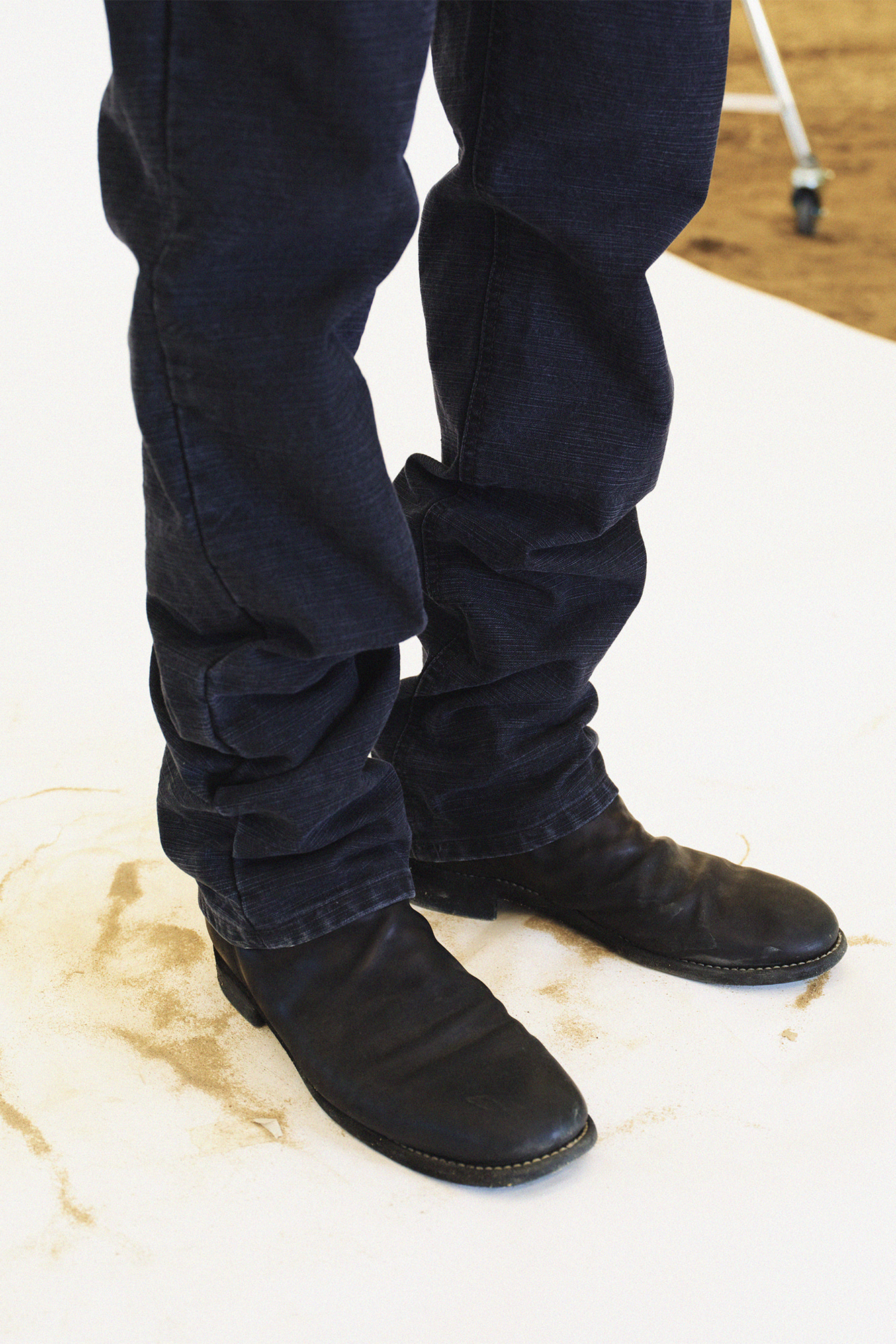 [SURFACE EDITION] HARD SLUB STRAIGHT PANTS CHARCOAL