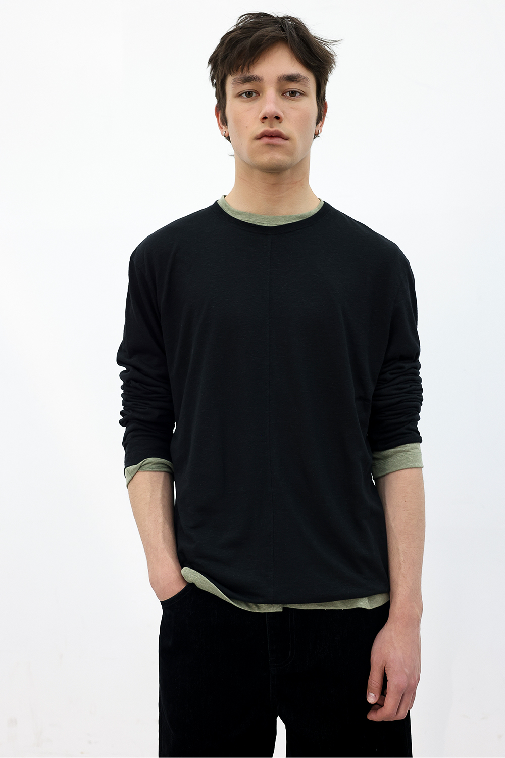 [ANYTIME LOREAK] CAMELLIA LAYERED TEE - KHAKI/BLACK