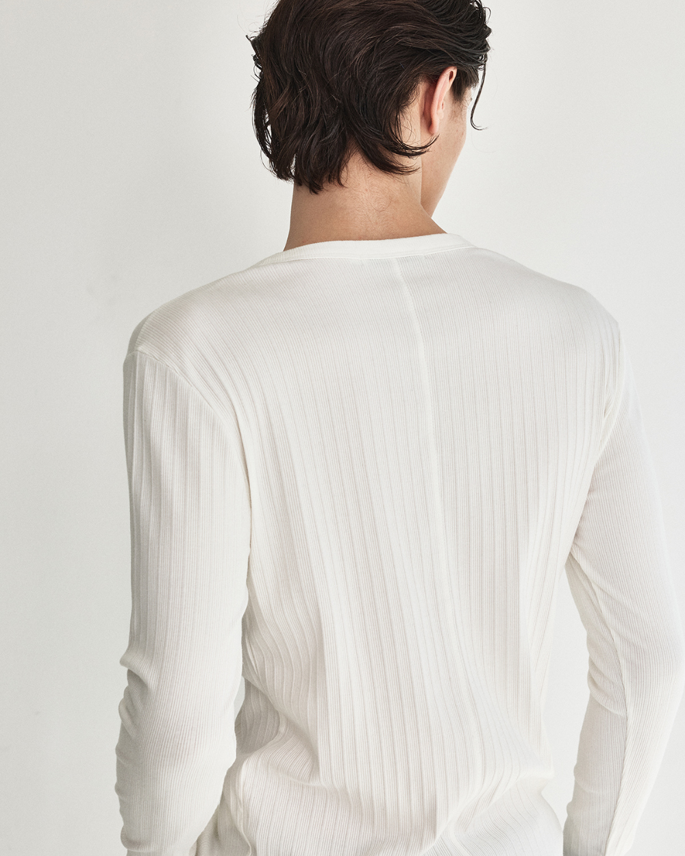 [kineto] Fine Cotton Ribbed Henley Top_White